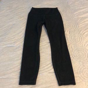 Lululemon high rise 7/8 leggings, size 6